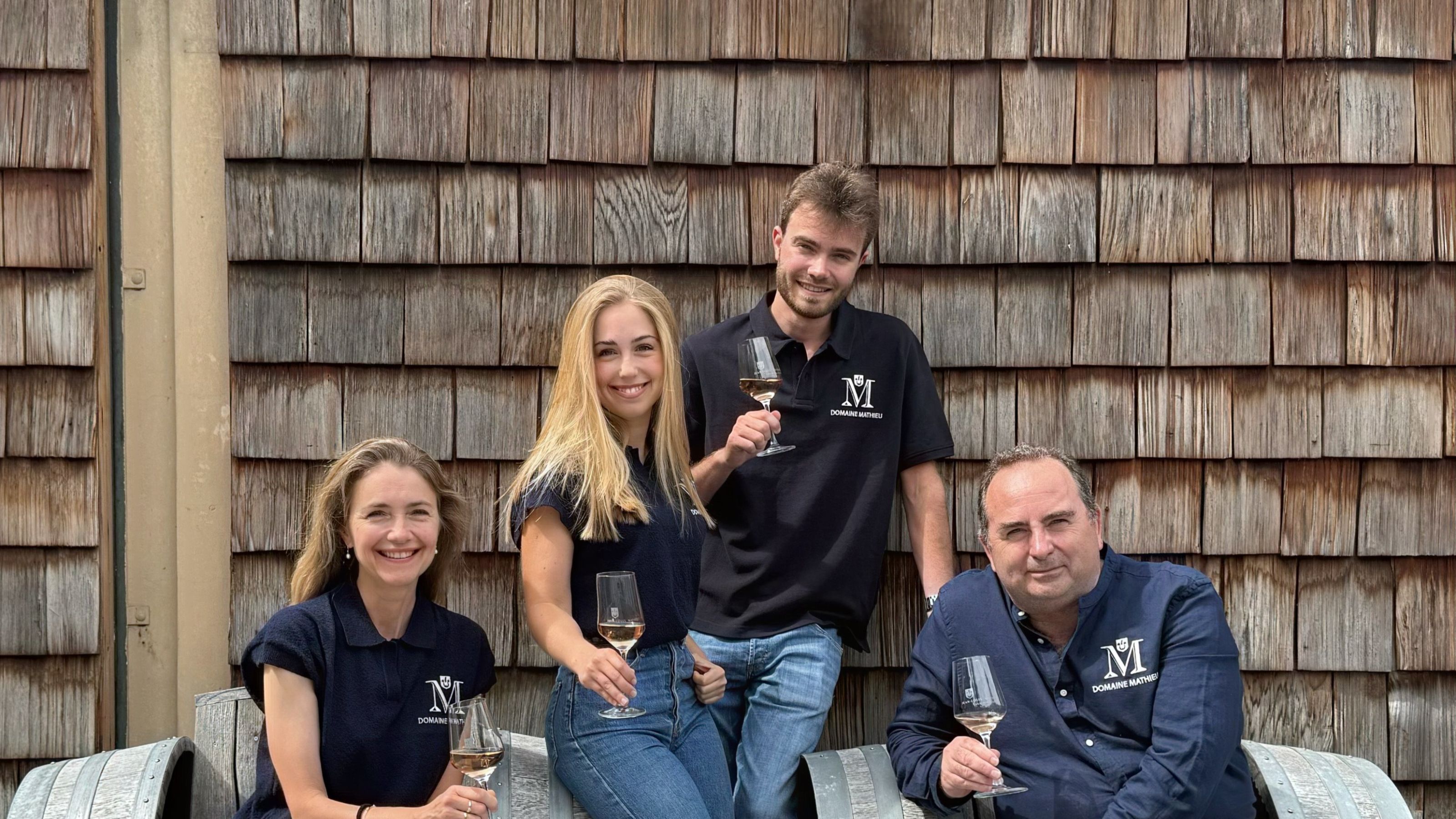 Christmas tasting and sale at Domaine Mathieu | Zwitserland Toerisme
