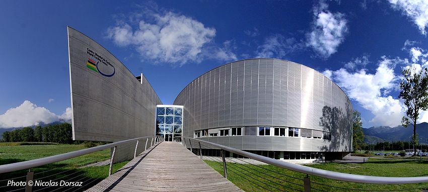 World online cycling centre
