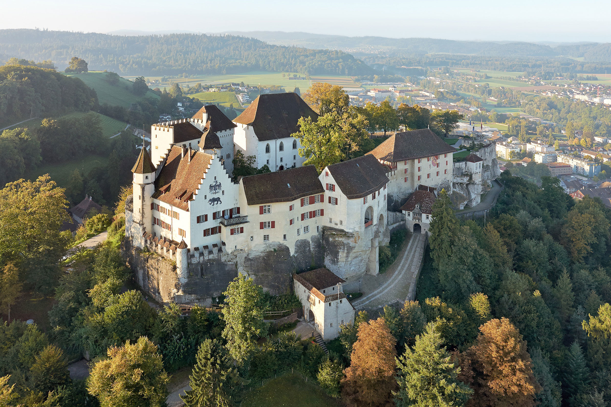 Schloss Lenzburg | Switzerland Tourism