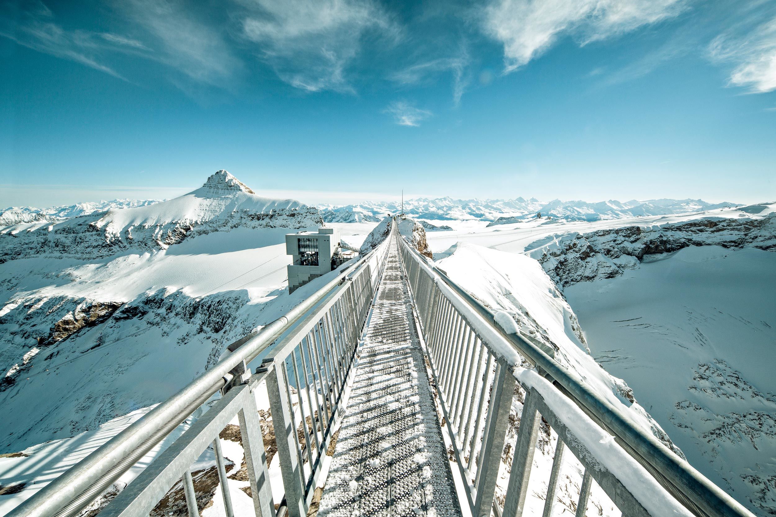 Glacier 3000 Mountain Excursion | Switzerland Tourism