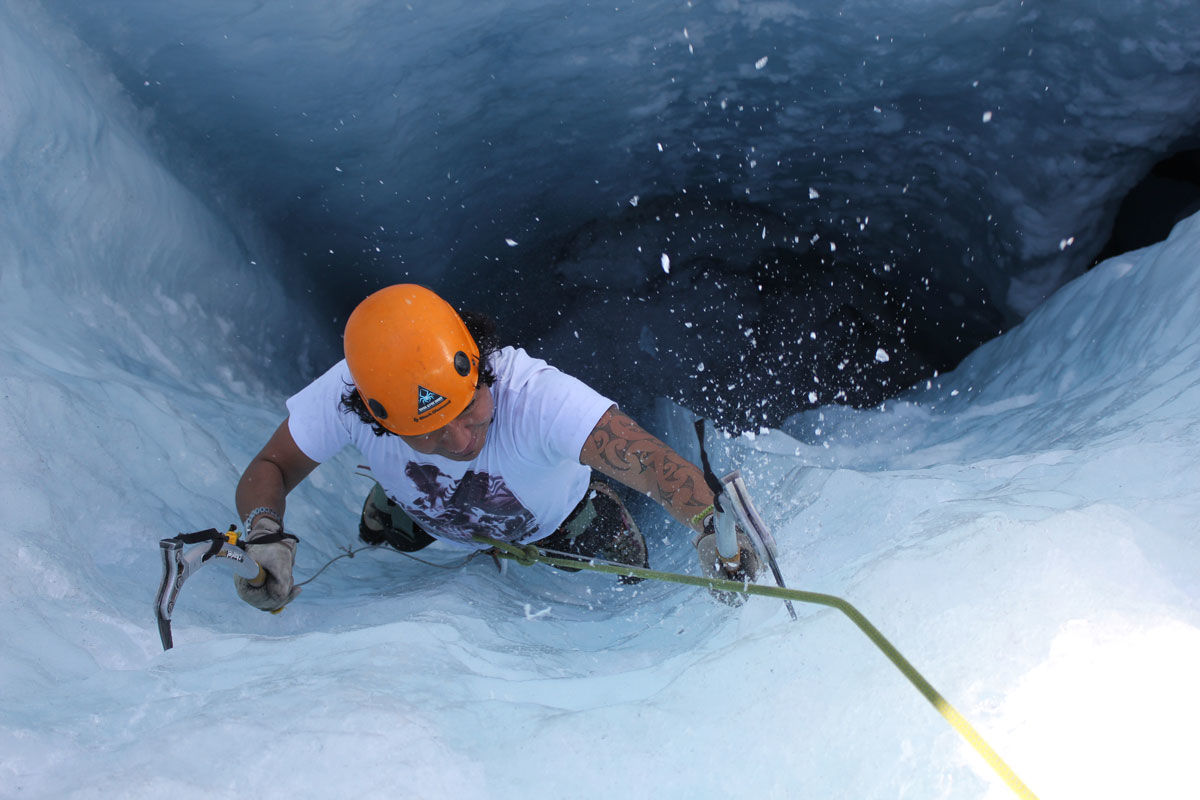 Iceclimbing | Switzerland Tourism