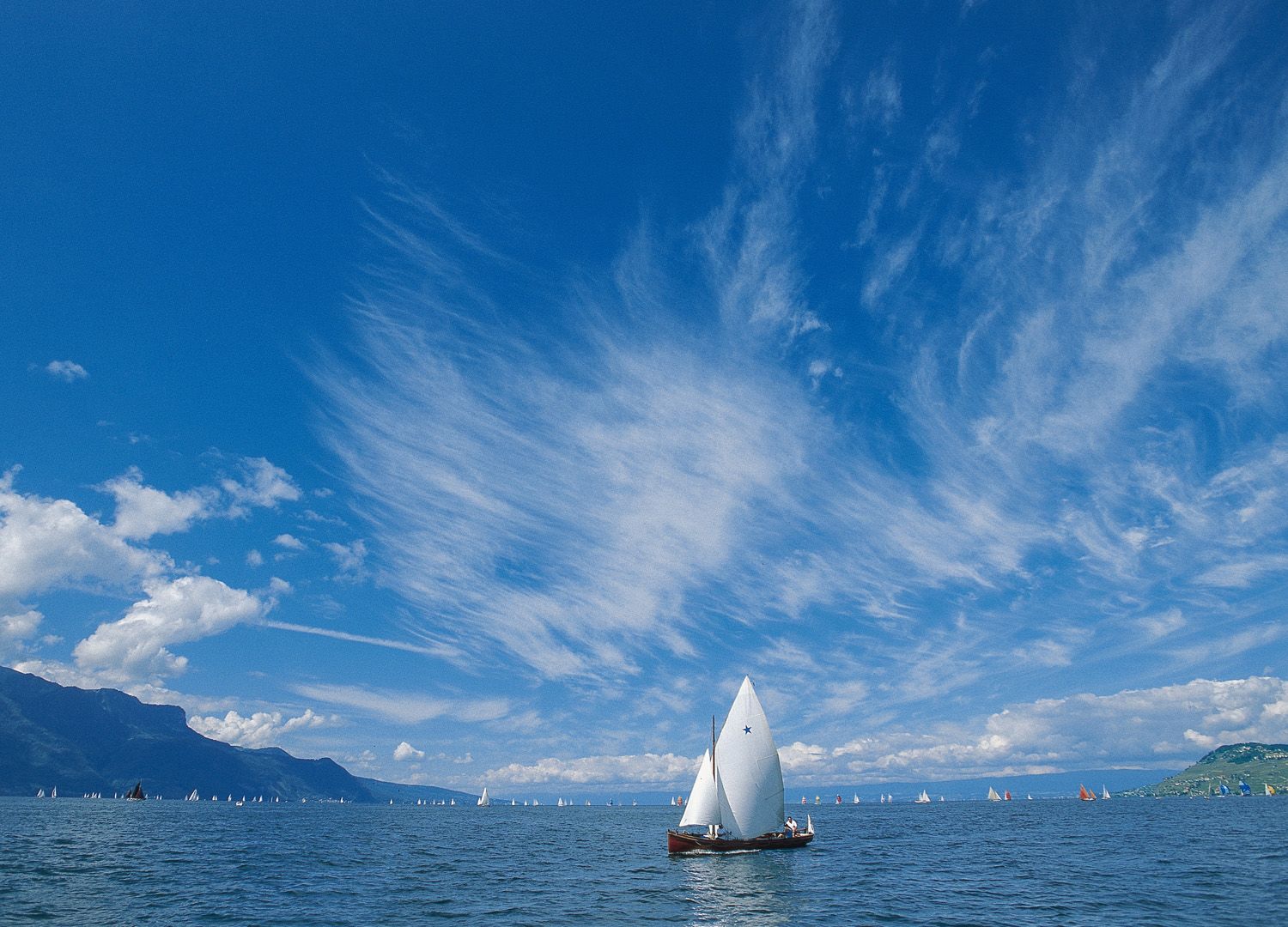 Женевское озеро корабли